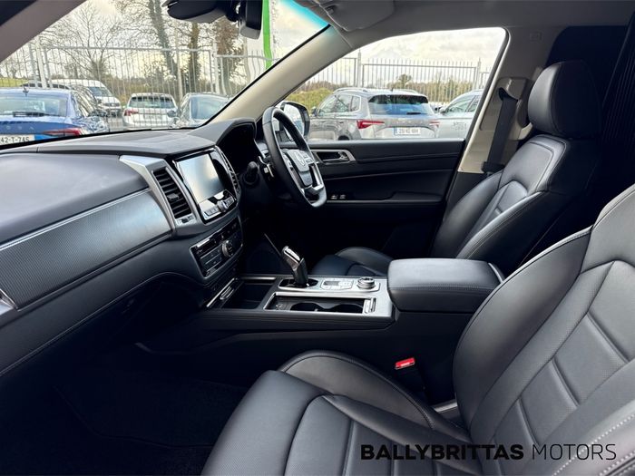 Ssangyong Rexton 2025