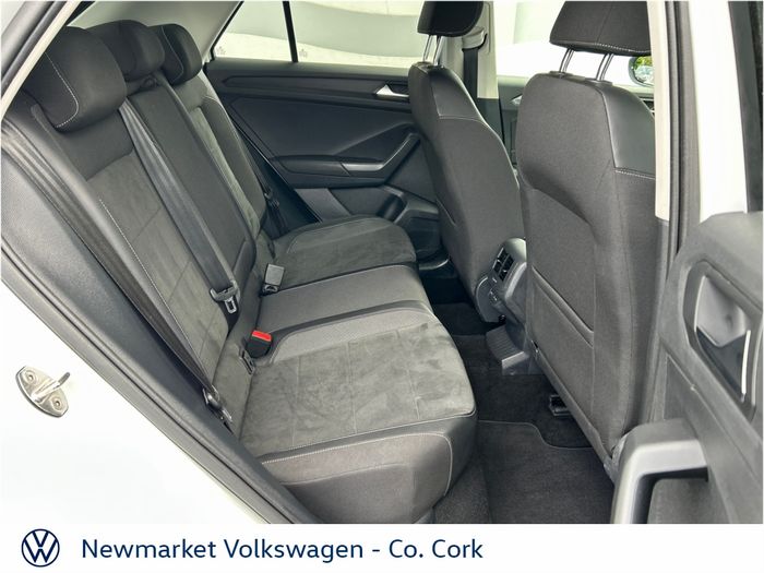 Volkswagen T-Roc 2023