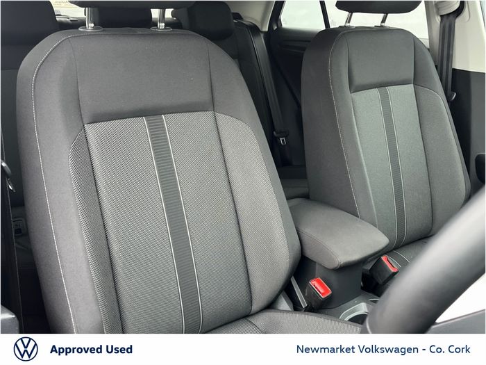 Volkswagen T-Roc 2024