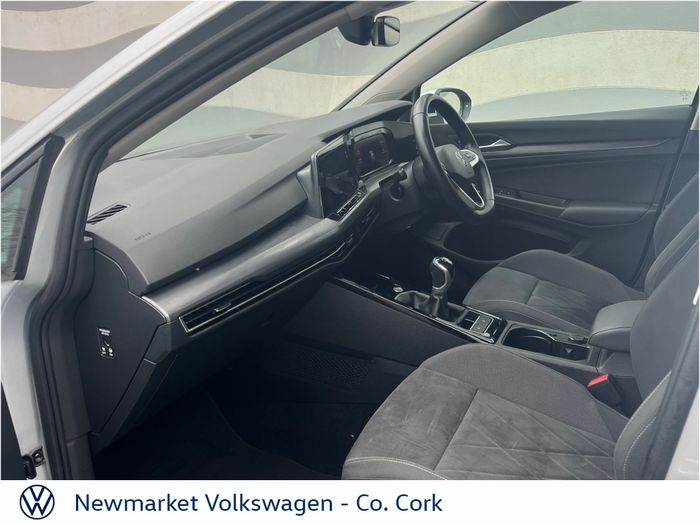 Volkswagen Golf 2023