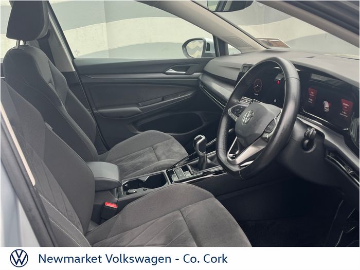 Volkswagen Golf 2023