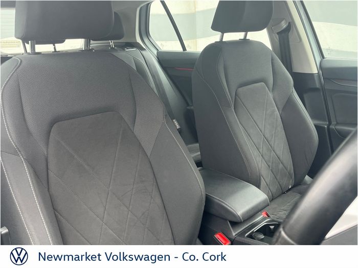 Volkswagen Golf 2023