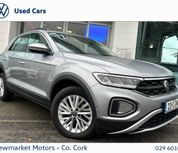 Volkswagen T-Roc 2023