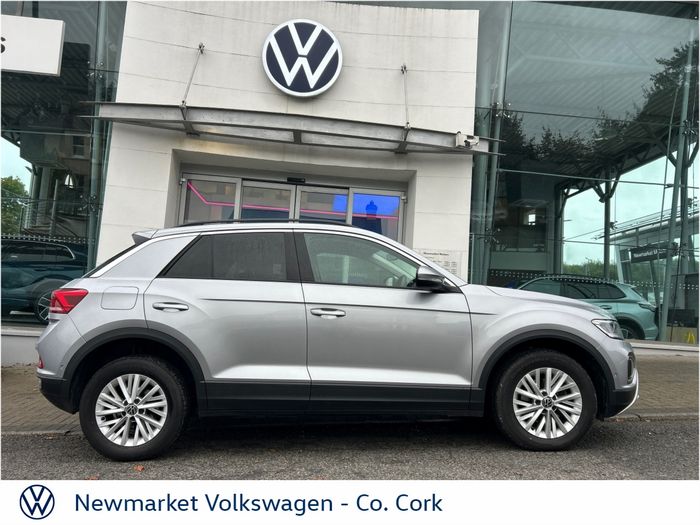 Volkswagen T-Roc 2023