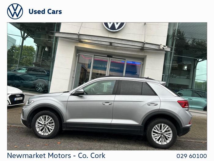 Volkswagen T-Roc 2023