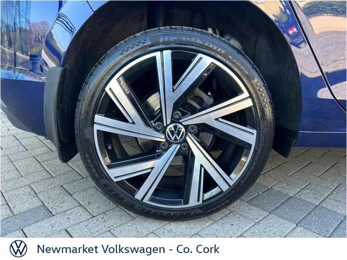 Volkswagen Golf 2024