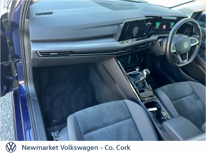 Volkswagen Golf 2024