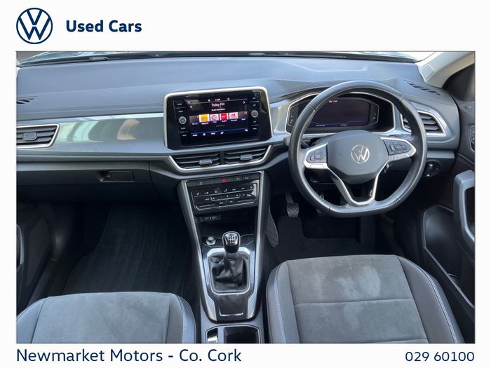 Volkswagen T-Roc 2023