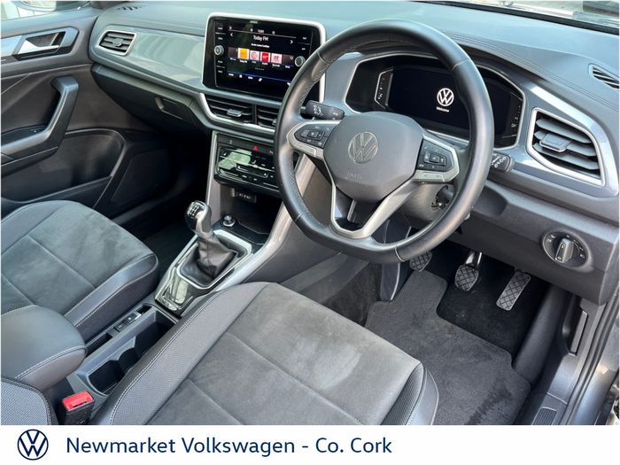 Volkswagen T-Roc 2023
