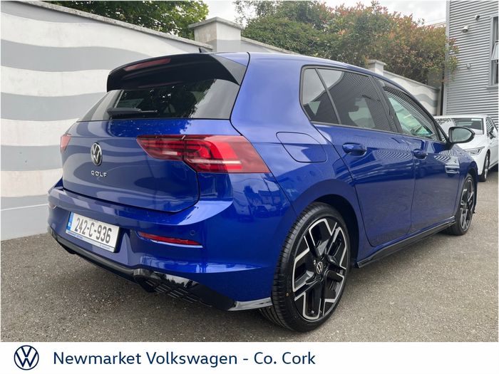 Volkswagen Golf 2024