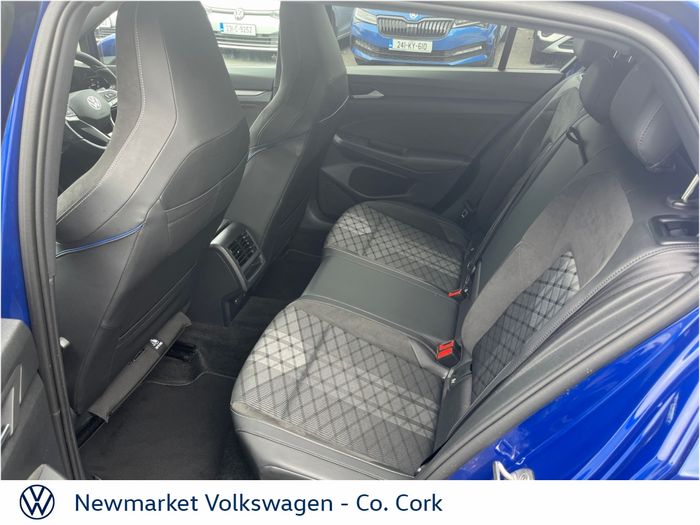 Volkswagen Golf 2024
