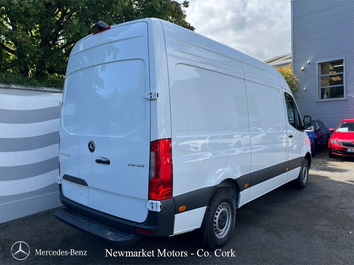 Mercedes-Benz Sprinter 2026