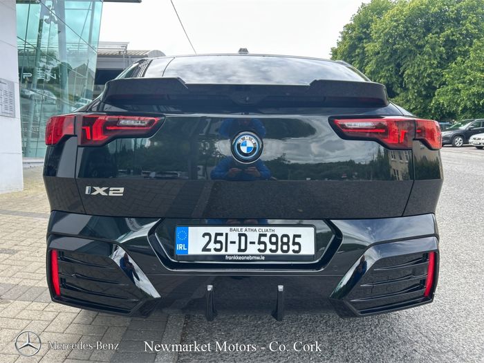 BMW iX2 2025