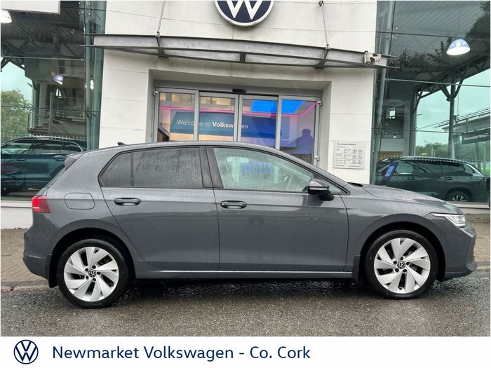 Volkswagen Golf 2024