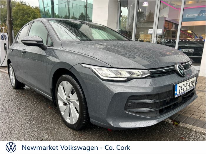 Volkswagen Golf 2024