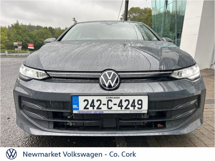 Volkswagen Golf 2024