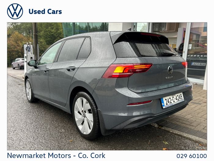 Volkswagen Golf 2024