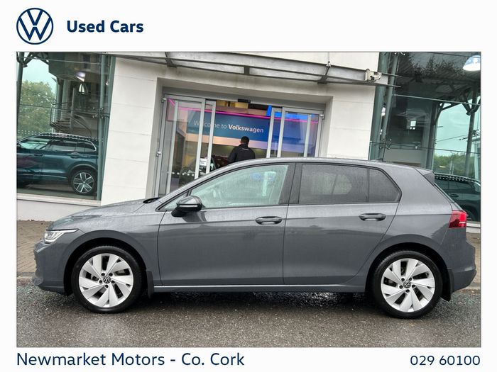 Volkswagen Golf 2024