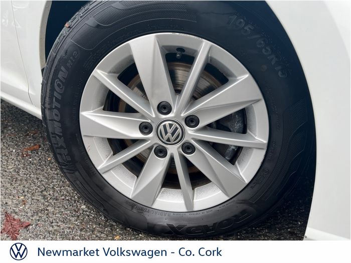 Volkswagen Golf 2021