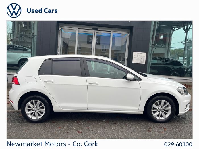 Volkswagen Golf 2021