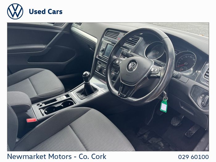 Volkswagen Golf 2021