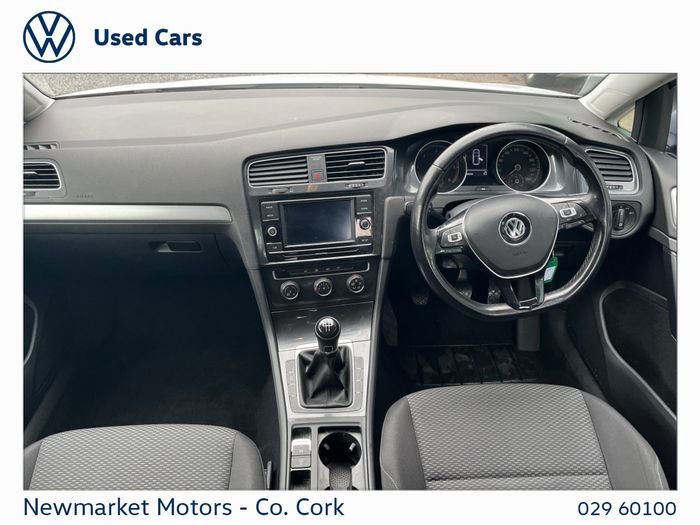 Volkswagen Golf 2021