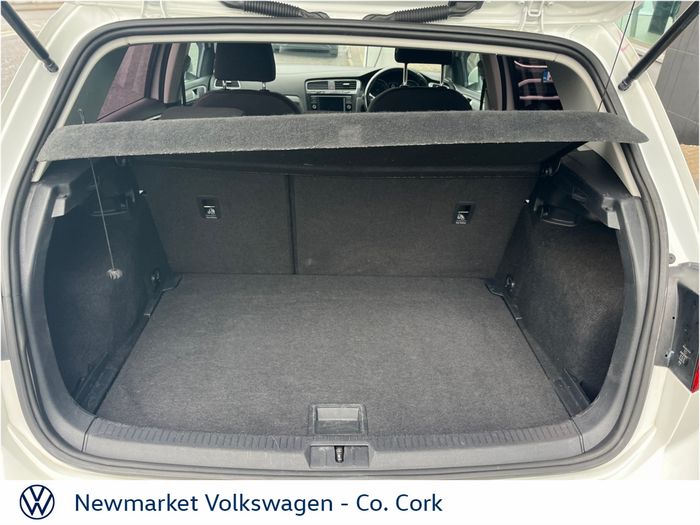 Volkswagen Golf 2021