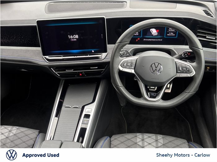 Volkswagen Passat 2025