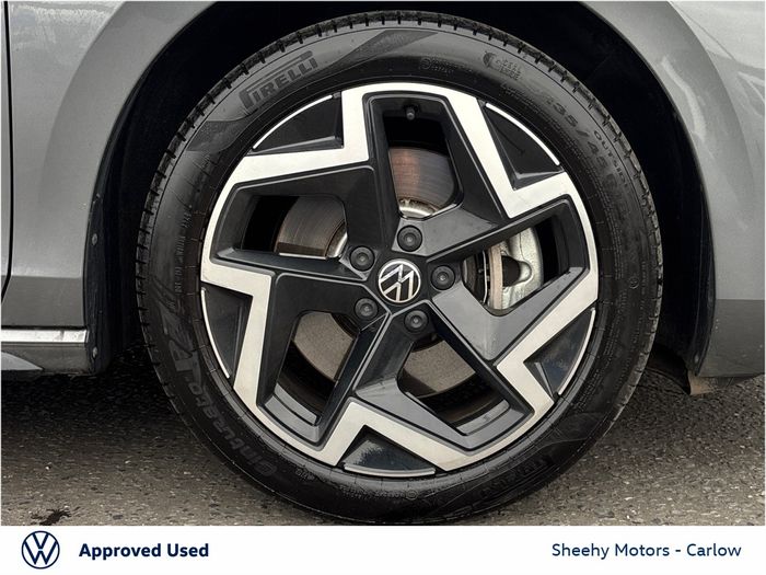 Volkswagen Passat 2025
