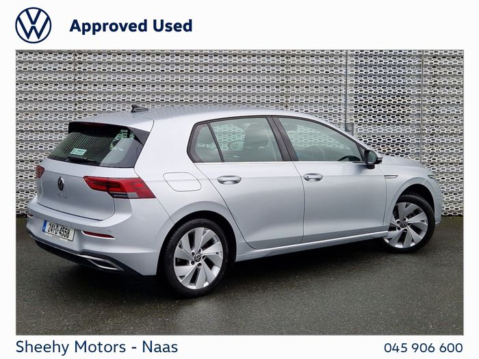 Volkswagen Golf 2024