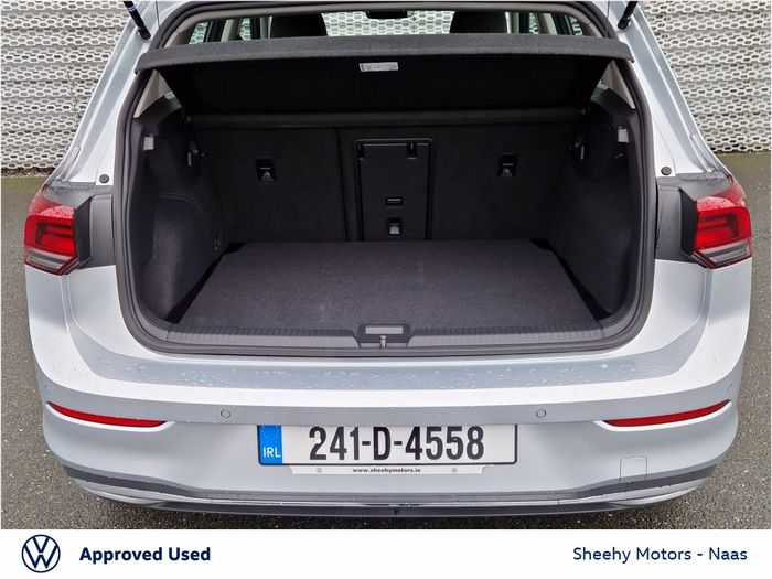 Volkswagen Golf 2024