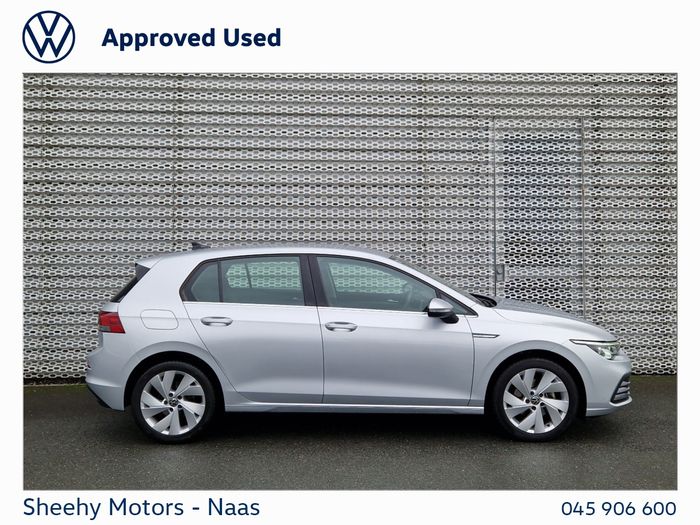 Volkswagen Golf 2024