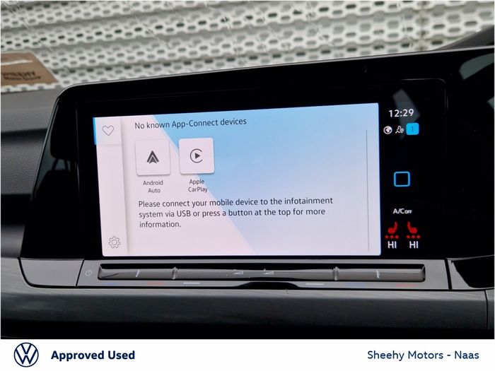 Volkswagen Golf 2024
