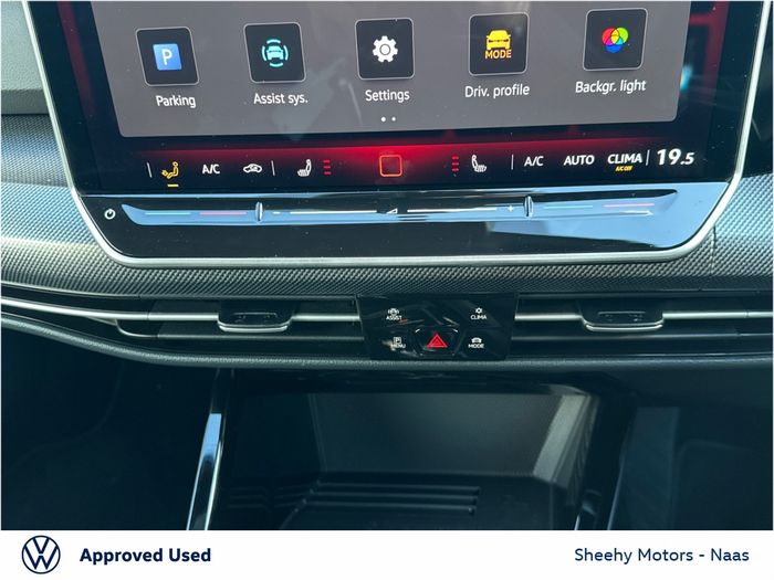 Volkswagen Golf 2025