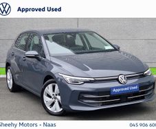 Volkswagen Golf 2025