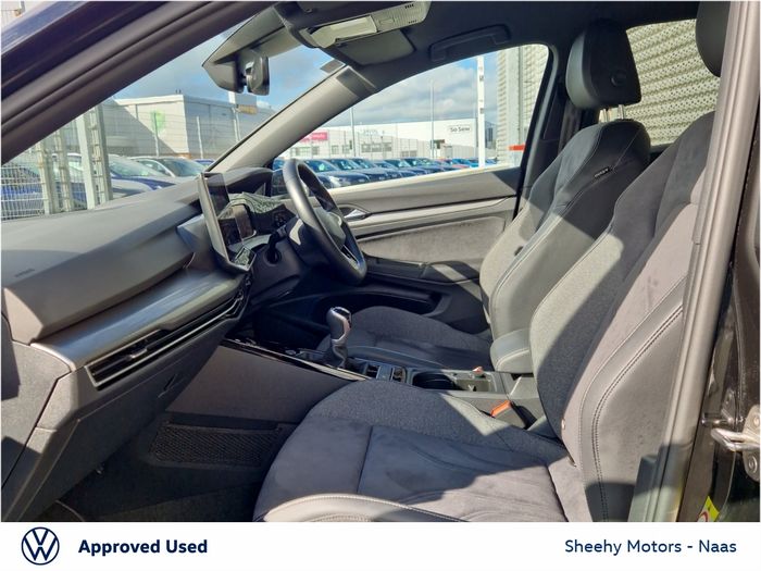 Volkswagen Golf 2024