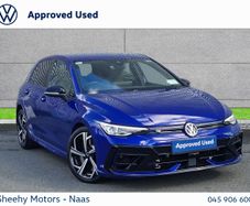 Volkswagen Golf 2025