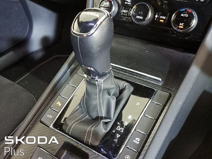 Skoda Superb 2023