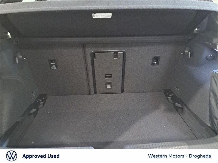 Volkswagen Golf 2024