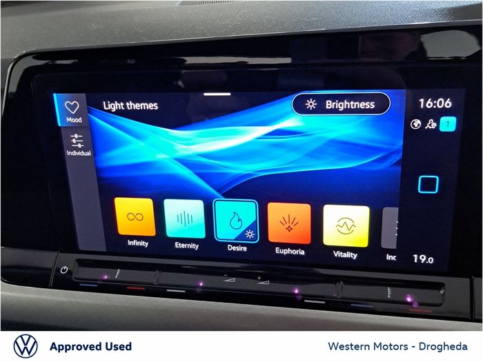 Volkswagen Golf 2021