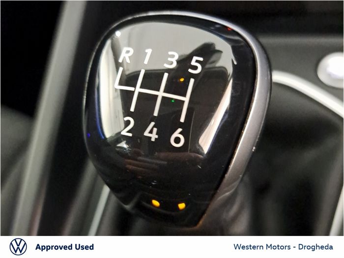Volkswagen Golf 2021