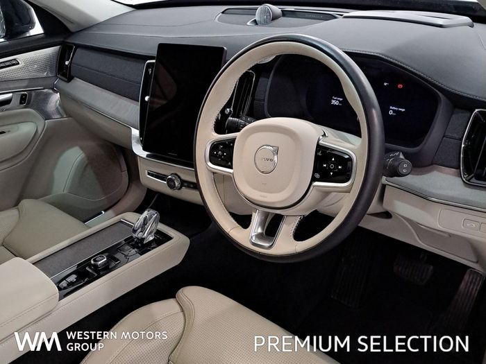 Volvo XC90 2025