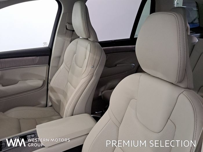 Volvo XC90 2025