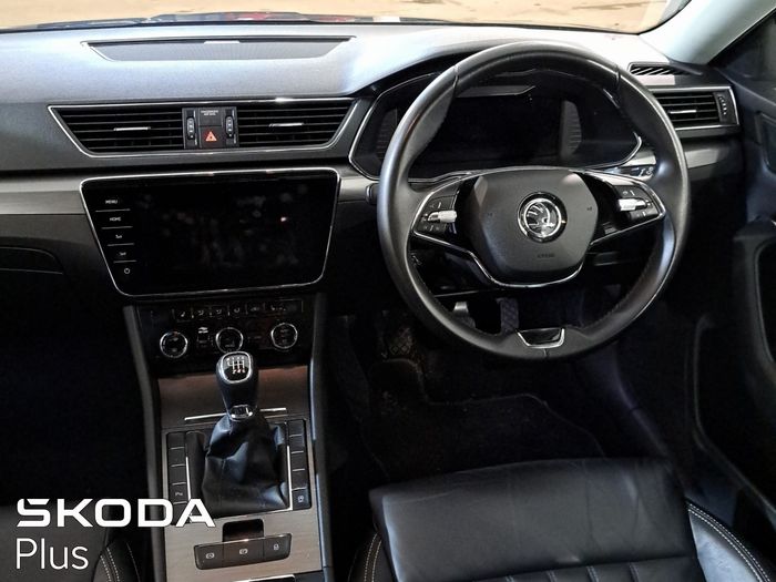 Skoda Superb 2022