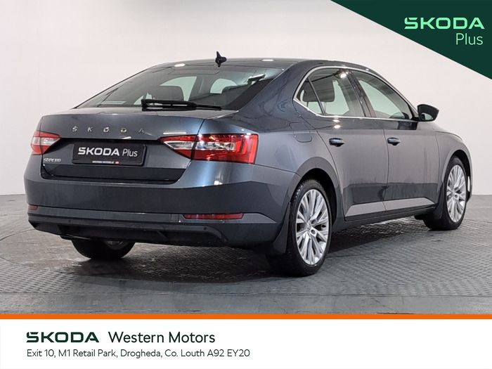 Skoda Superb 2022