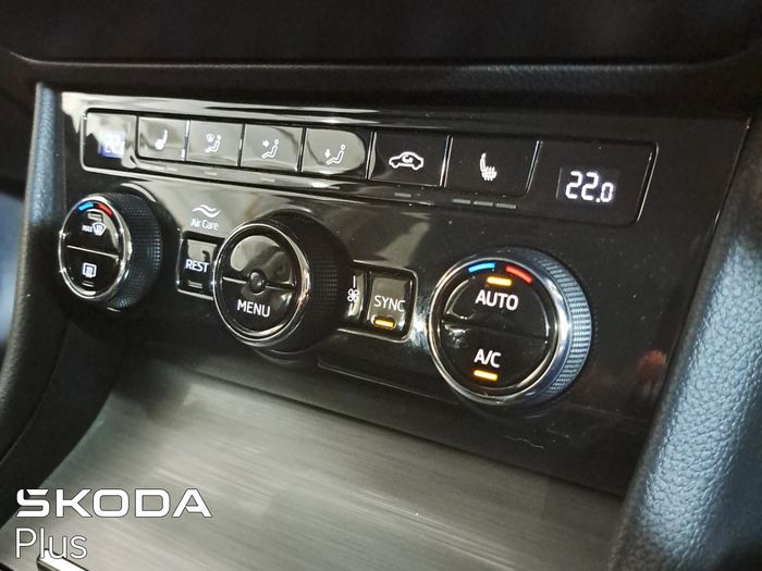 Skoda Superb 2022