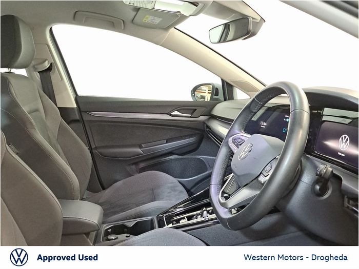 Volkswagen Golf 2023