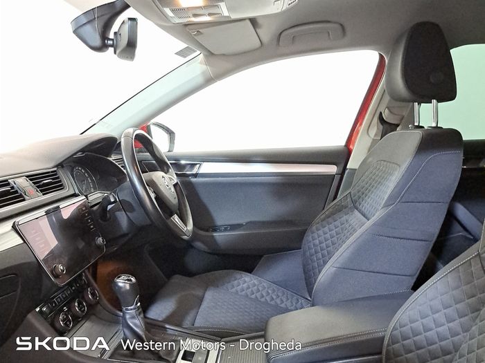 Skoda Superb 2021
