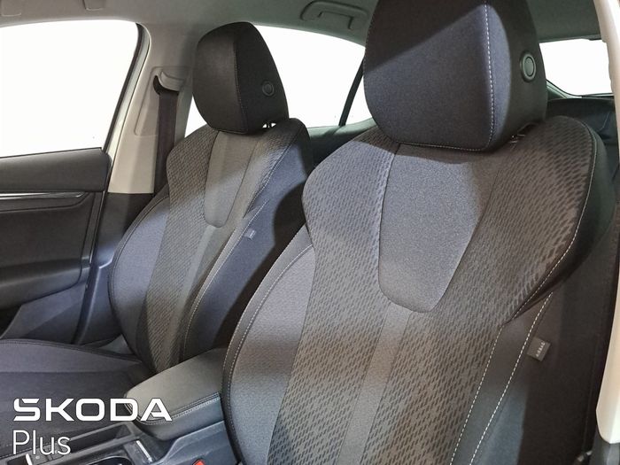 Skoda Octavia 2023