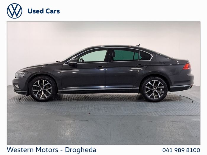 Volkswagen Passat 2022